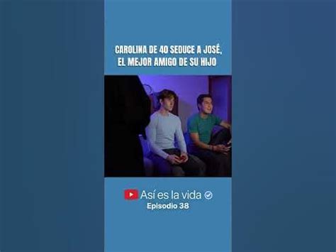 se coje ala amiga de su hija|Carolina de 40 seduce a José, el mejor amigo de su hijo .